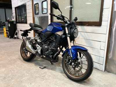 Honda CB250R