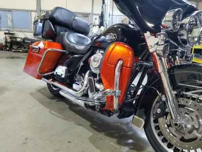 Harley-Davidson Electra Glide FLHTCU1690 2010