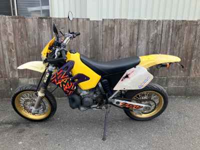 Suzuki RMX250S