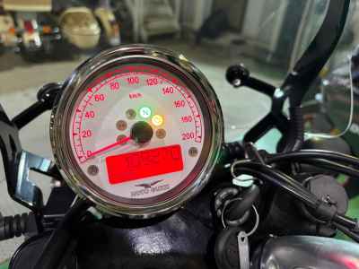 Moto Guzzi V9 Bobber 2018