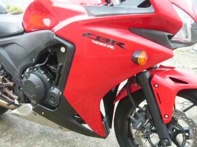 Honda CBR400R 2015