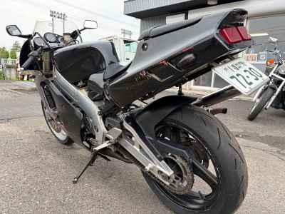 Suzuki RGV250