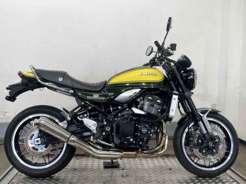 Kawasaki Z900RS 2024