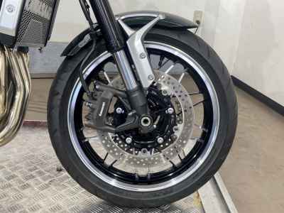 Kawasaki Z900RS 2024