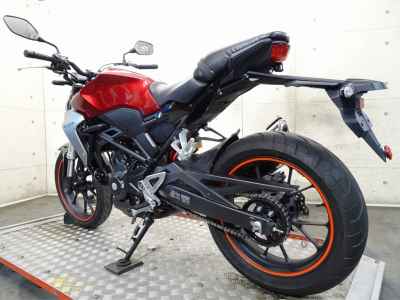 Honda CB250R 2018