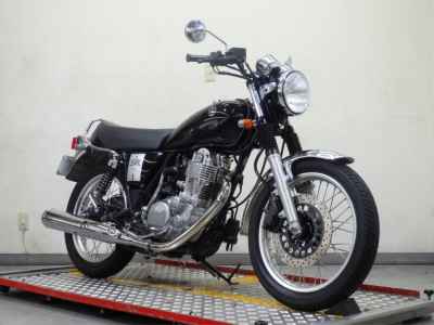 Yamaha SR400 2019