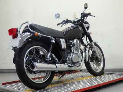 Yamaha SR400 2019