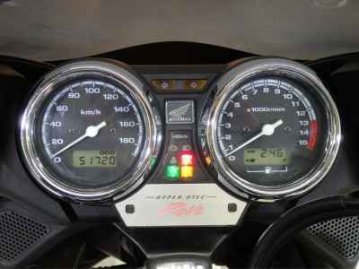 Honda CB400 Super Boldor 2012