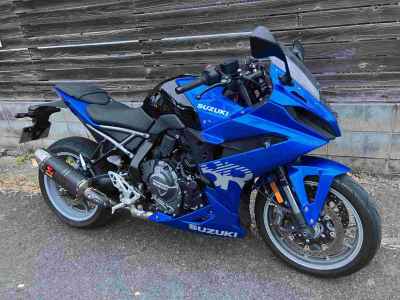 Suzuki GSX-8R 2024