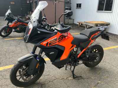 KTM 1290 Super Adventure S 2025