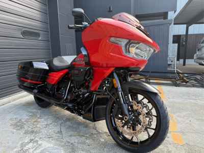 Harley-Davidson FLTRX STSE CVO 2026