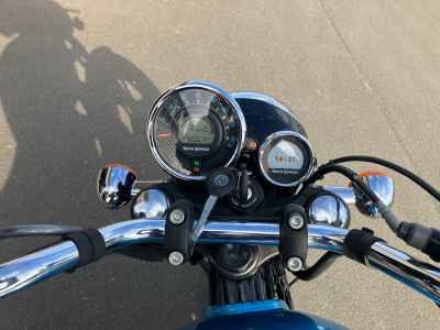 Royal Enfield Meteor 350 Supernova 2022