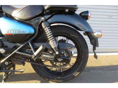 Royal Enfield Meteor 350 Supernova 2022