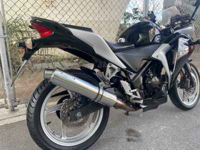 Honda CBR250R 2011