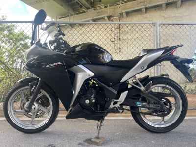 Honda CBR250R 2011