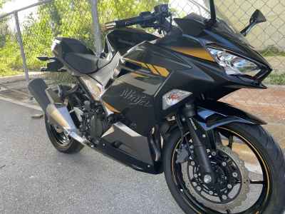 Kawasaki Ninja 400 2022