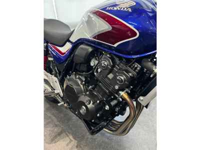 Honda CB400SF 2022