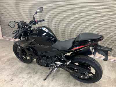 Kawasaki Z400 2024