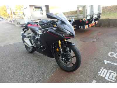 Honda CBR250RR 2023