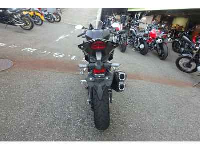 Honda CBR250RR 2023