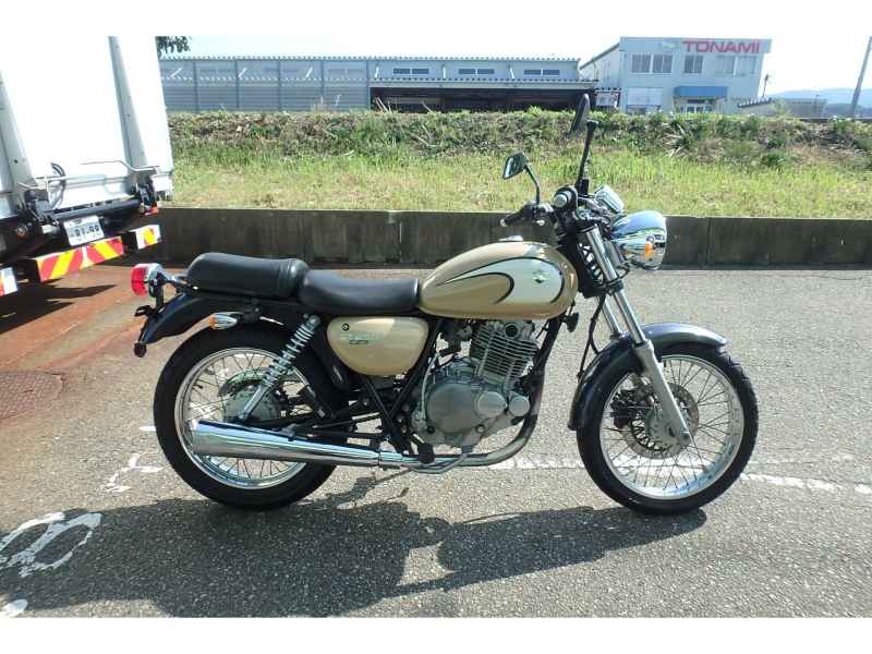 Suzuki ST250E