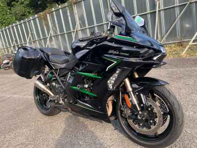 Kawasaki Ninja H2 SX