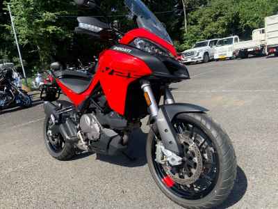 Ducati Multistrada V2S 2022