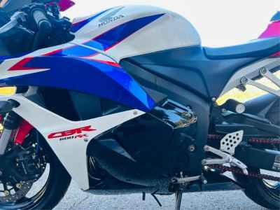 Honda CBR600RR 2010