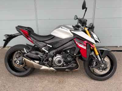 Suzuki GSX-S1000 2023