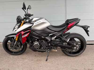 Suzuki GSX-S1000 2023