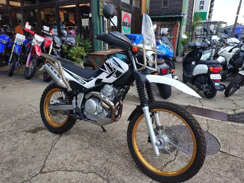 Yamaha XT250 Serow 2016