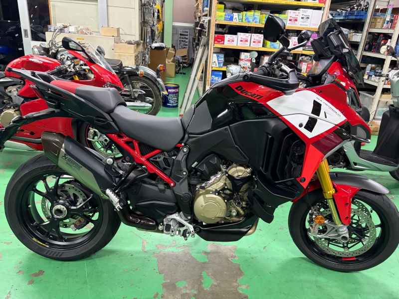 Ducati Multistrada V4 Pikes Peak 2023