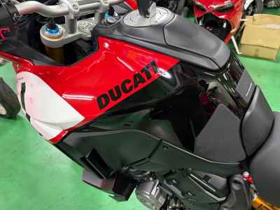 Ducati Multistrada V4 Pikes Peak 2023