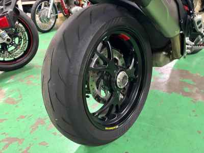 Ducati Multistrada V4 Pikes Peak 2023