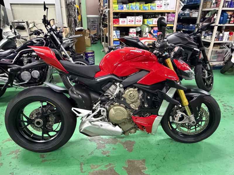 Ducati Streetfighter V4S 2020
