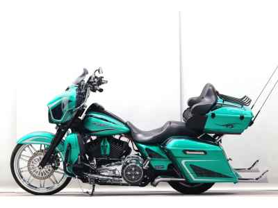 Harley-Davidson Street Glide FLHX1690 2014