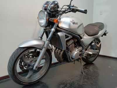 Kawasaki Balius ZR250