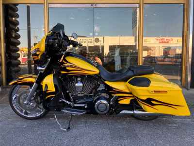 Harley-Davidson Street Glide FLHXSE1800 2015