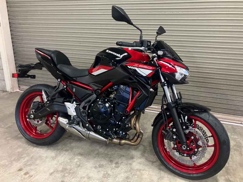 Kawasaki Z650 2026