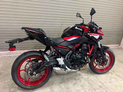 Kawasaki Z650 2026