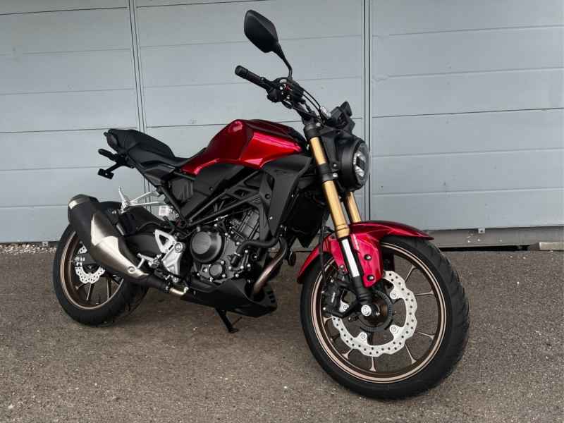 Honda CB250R