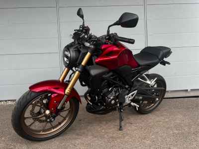 Honda CB250R