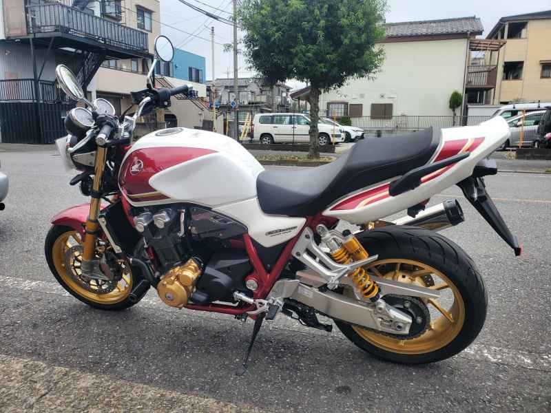 Honda CB1300SF 2023