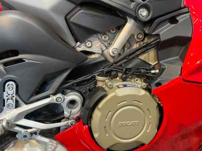Ducati Panigale V4S 2025