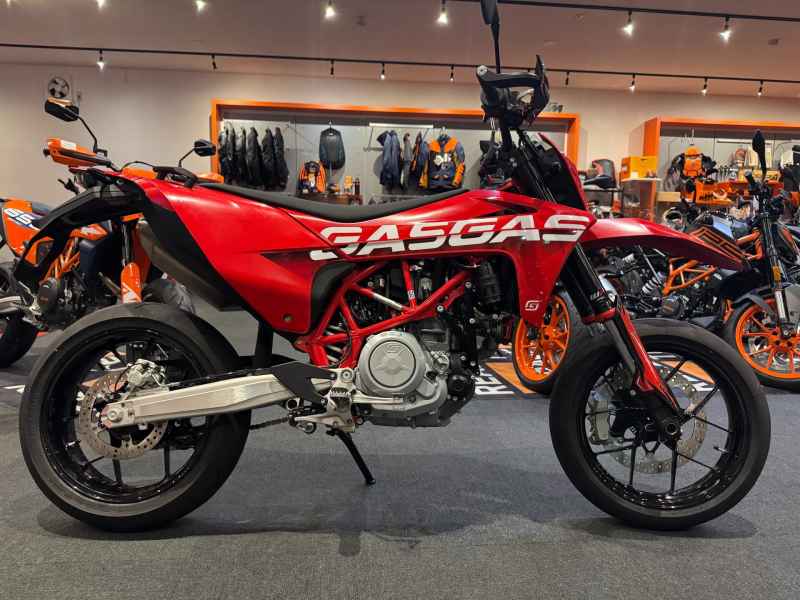 GasGas SM700 2024