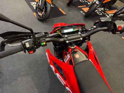 GasGas SM700 2024