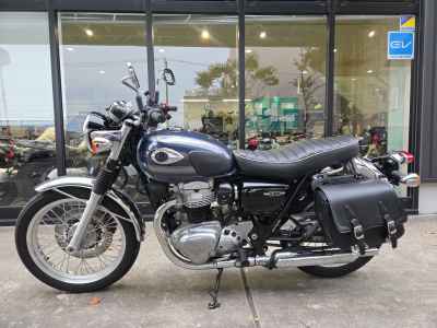 Kawasaki W800 2023