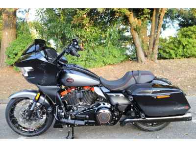 Harley-Davidson Road Glide FLTRXSE1923 CVO 2025