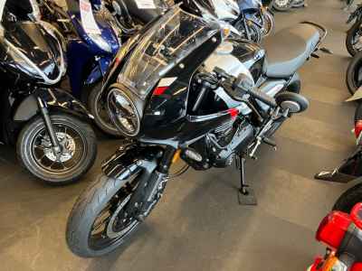 Triumph Thruxton 400 2026