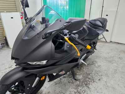 Yamaha YZF-R25 2020